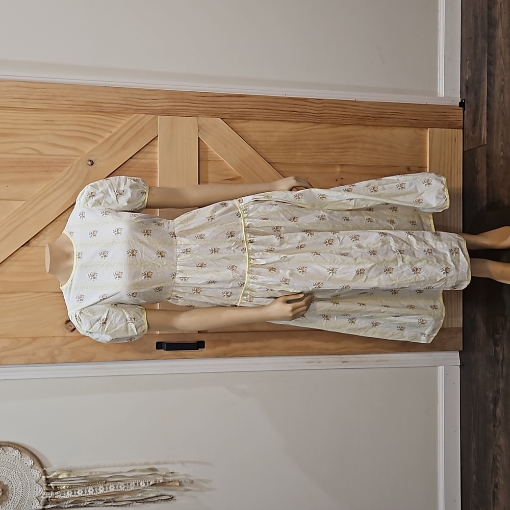 NWT | Glamorous Brand Yellow Brocade Stripe Floral Print Backless Dress | Small